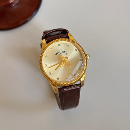 Ancient European trendy high-end vintage couple's watches, little bee pointers, niche belt wristwatches for women, cross-border bestsellers