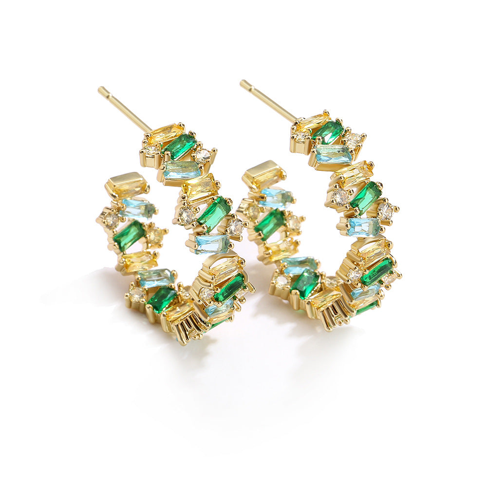 Fashionable commuting niche, high-end versatile C-shaped earrings, simple sweet and cool gemstone square zircon earrings, earrings for women