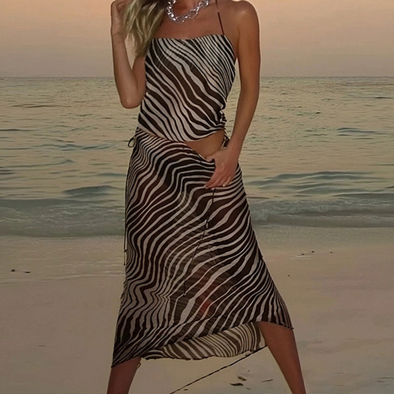 2026 spring new cross-border European and American fashion casual leopard print sexy open back halterneck vest mid-length suit for women