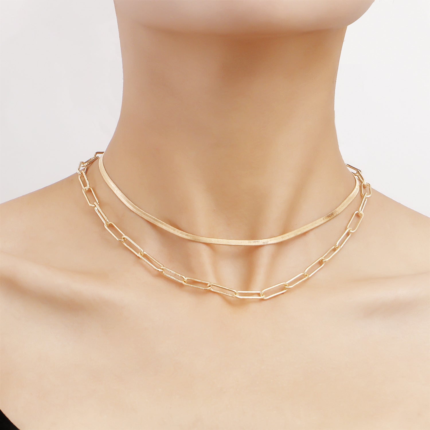 European and American cross-border jewelry double layer multi-layer square clavicle chain blade snake chain clavicle chain ladies necklace wholesale