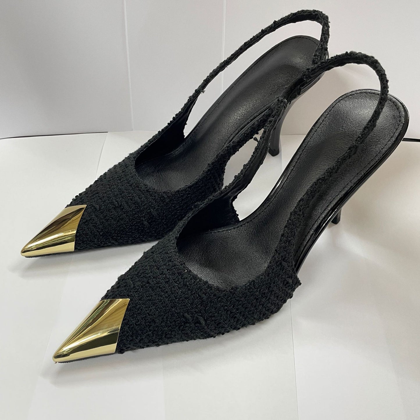 2026 High Heels Women's Stiletto Rose Metal Pointed Toe Park Chaeyoung Sandals Singles Shoes Spring Black Metal Buckle Straps