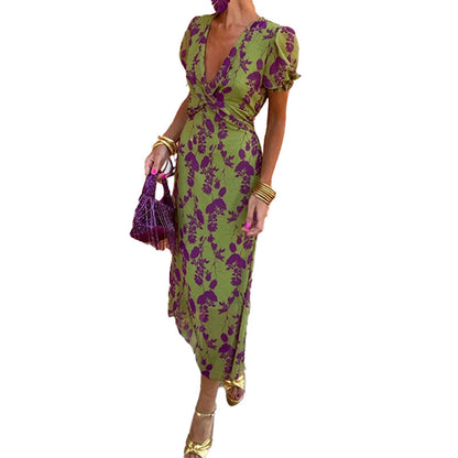 European and American cross-border women's clothing 2026 new temperament fashion printed V-neck pleated waist slim fit European and American dress women