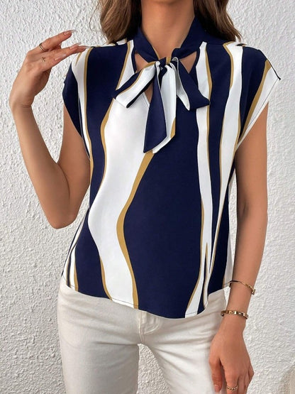 In stock: European and American cross-border 2024 Amazon spring/summer new fashion printed short-sleeved tie bat shirt top