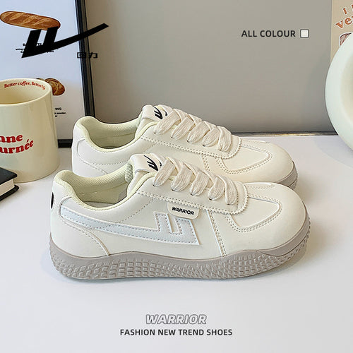 Pullback simple solid color good-looking German training shoes women's lightweight Korean autumn platform shoes fashionable sports high-value shoes