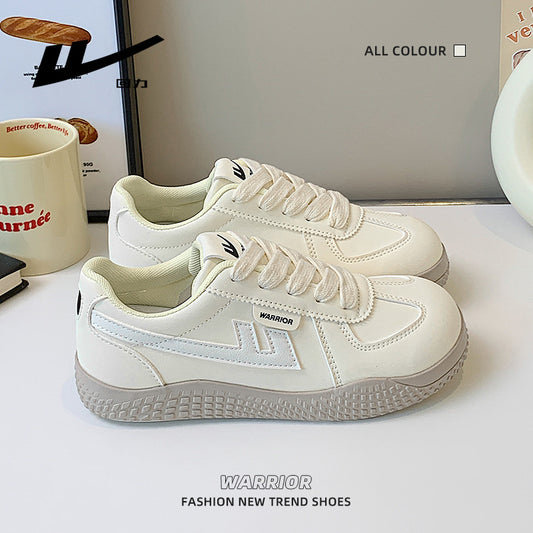 Pullback simple solid color good-looking German training shoes women's lightweight Korean autumn platform shoes fashionable sports high-value shoes