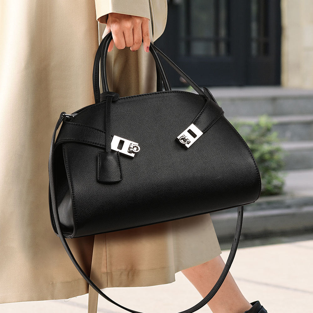 Internacional fornecimento direto Bolsa de mão Novo modelo fashion bolsa abraçável textura de couro granulado Grande capacidade para o dia a dia bolsa que pode ser usada transversalmente Bolsa personalização