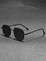 Black frame gray piece