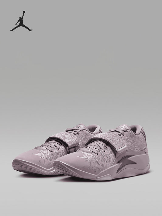 Sapatilhas de basquetebol retro Nike Jordan para homem, modelo FN1778-500, originais e novas.