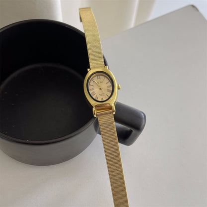 New small dial oval vintage watches, high-end vintage women's watches, niche temperament, fashionable women's watches wholesale