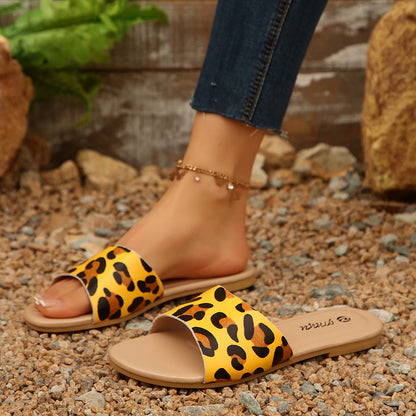 Cross-border European size women's slippers, classic elegance, versatile floral print, decorative round toe, flat sole, breathable and comfortable