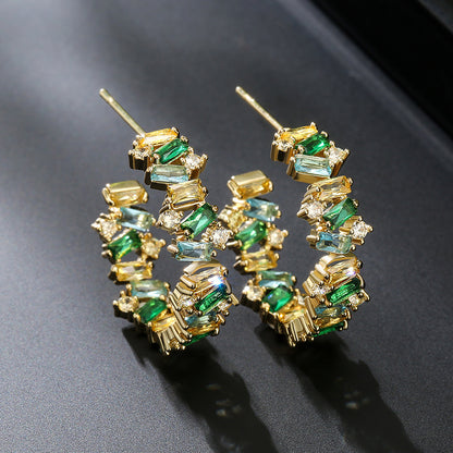 Fashionable commuting niche, high-end versatile C-shaped earrings, simple sweet and cool gemstone square zircon earrings, earrings for women