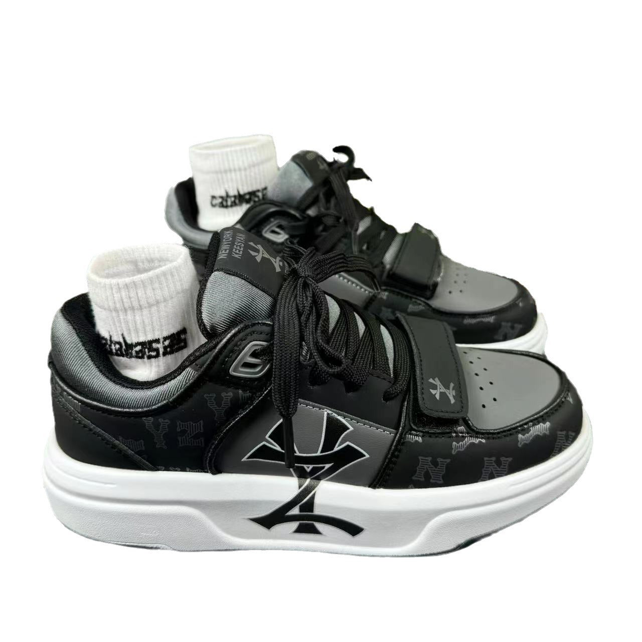 Sapatos de maré nacionais, estilo masculino e feminino, sapatos de pão de sola grossa que bloqueiam a cor, chiques, casais de rua, sapatos de athleisure do alfabeto