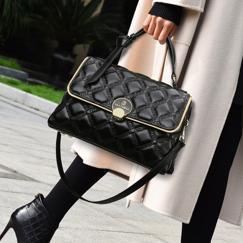 Bolsa de mão feminina fashion matelassê Bolsa elegante para o dia a dia bolsa de mão minimalista versátil Bolsa transversal pode ser usada no ombro