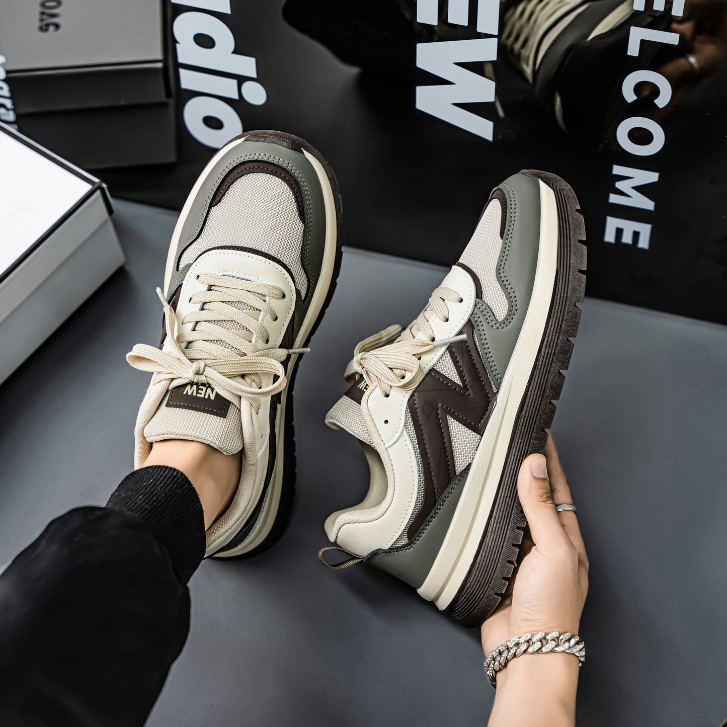 Primavera e outono New Balance Cool Running Men's Shoes Spring New Lightweight and Wear-Resistant Outdoor Breathable Casual Shoes Sports Board Shoes Sapatos Masculinos