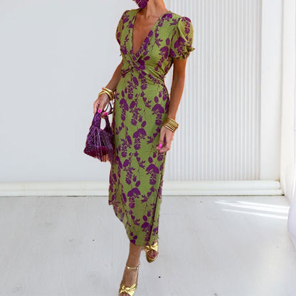 European and American cross-border women's clothing 2026 new temperament fashion printed V-neck pleated waist slim fit European and American dress women