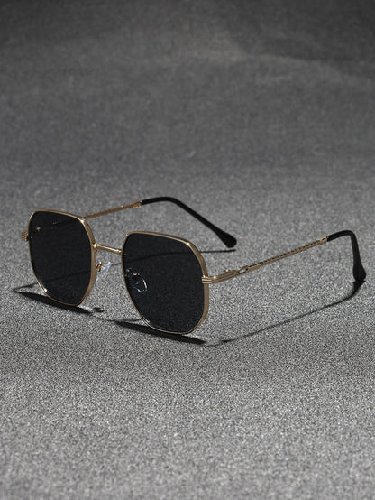 Simple square frame sunglasses, European and American vintage men's and women's face-enhancing sunglasses, driving internet celebrity metal sun-protection sunglasses