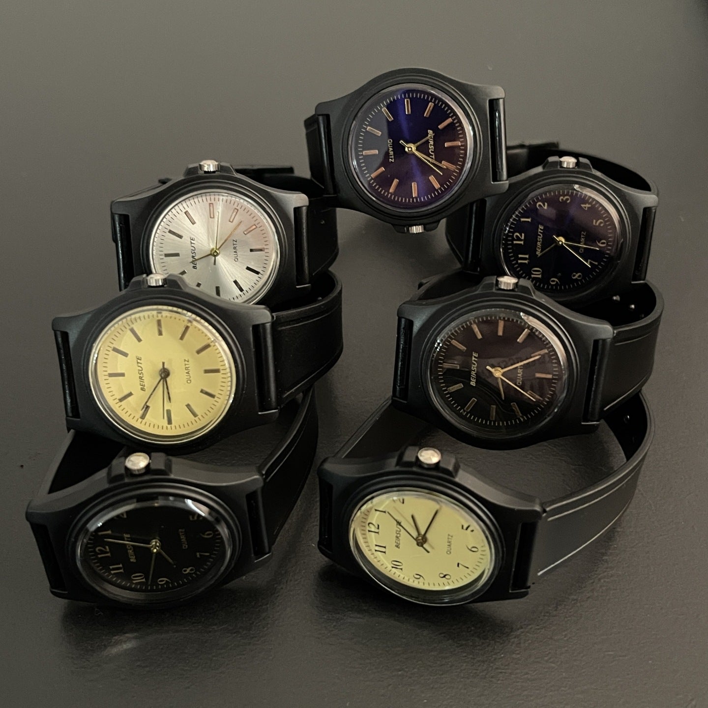 Cross-border sourcing, casual personalized, fashionable, unisex watches can be designed with black straps, adult student watches