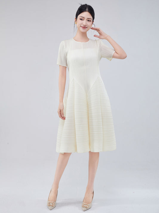 三宅时尚连衣裙2025年新款圆领短袖花苞裙中长款高级感百搭裙子潮