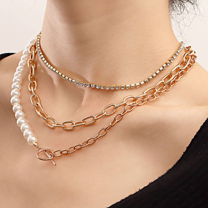 European and American cross-border jewelry ins style texture imitation pearl clavicle necklace women's simple rhinestone claw chain necklace wholesale