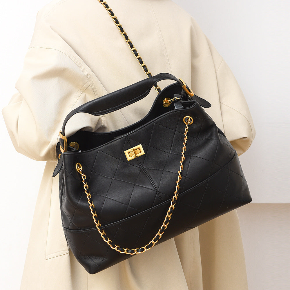 Internacional Bolsa bucket Novo modelo fashion matelassê Bolsa de mão feminina Grande capacidade para o dia a dia Bolsa tote elegante Bolsa de ombro