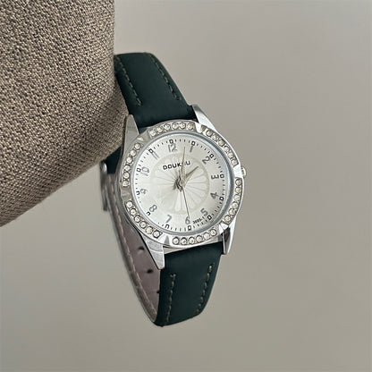 Cross-border best-selling new diamond-encrusted women's watches, light luxury, high-aesthetic fashion watches, niche students, and exquisite women's watches