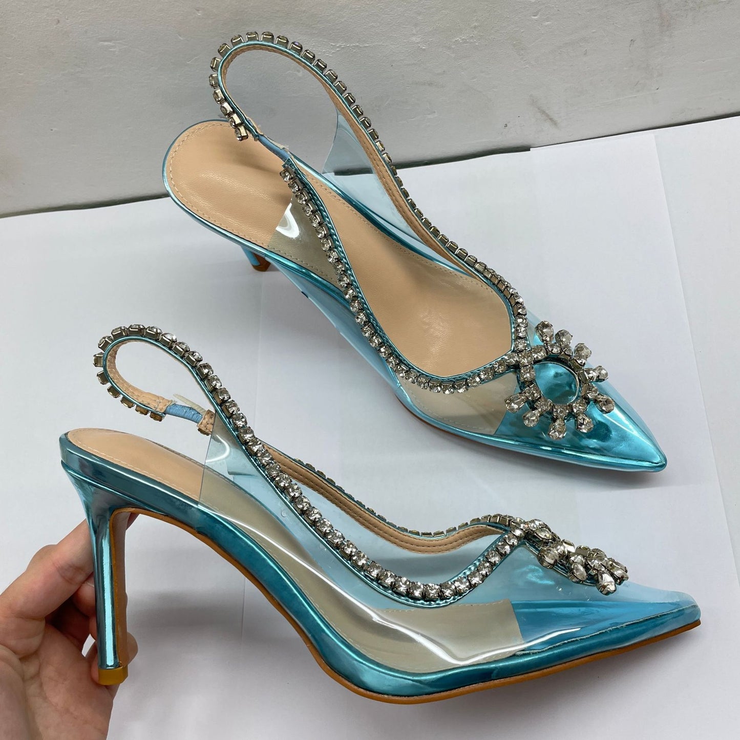 XD Huizhou City's new pointed toe high heels rhinestone transparent stiletto sandals women's versatile European and American fashion back air high heels
