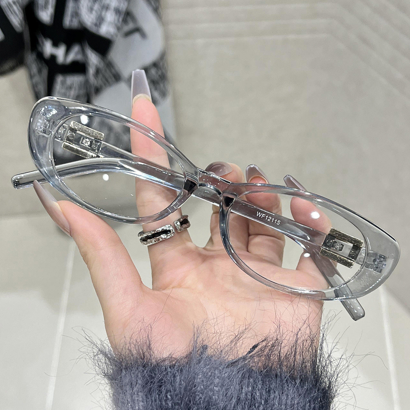 Retro cat eye sunglasses women's high-end new ins Internet celebrity same sunglasses men's fashion street shooting sunglasses