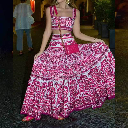 Conjunto de saia e top com suspensórios, estampado, elegante e com um toque europeu e americano, para a primavera de 2026. Novo estilo transfronteiriço entre a Europa e os Estados Unidos.