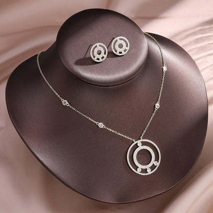 Cross-border foreign trade accessories Meijia V gold large full diamond double circle ring luxury necklace with 18K gold plated fashion sweater chain