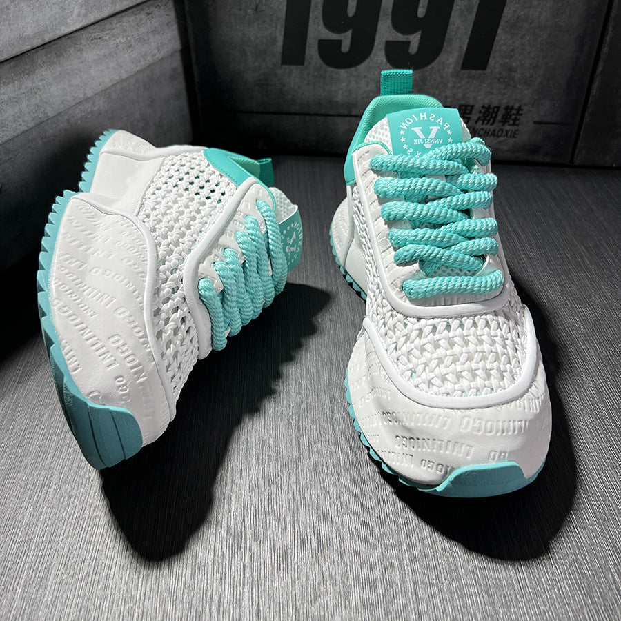 Tecidos sapatos casuais 2025 nova malha chinesa confortável sapatos de pai trabalho de negócios namoro deslocamento ultraleve sapatos de tabuleiro para homens