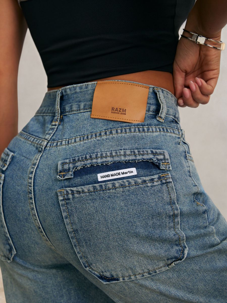 Retro Korean wide-leg jeans women's autumn and winter high-waisted loose slimming straight-leg long pants European and American street style