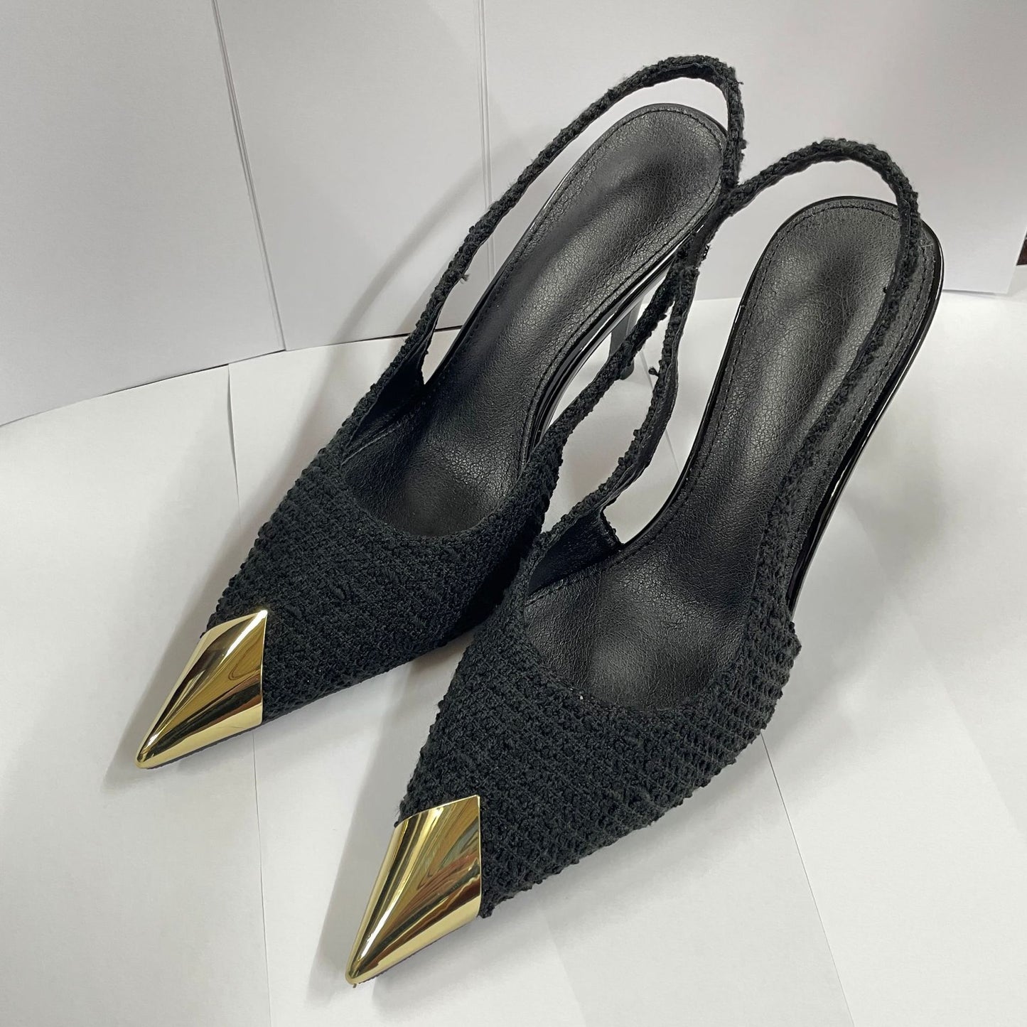 2026 High Heels Women's Stiletto Rose Metal Pointed Toe Park Chaeyoung Sandals Singles Shoes Spring Black Metal Buckle Straps