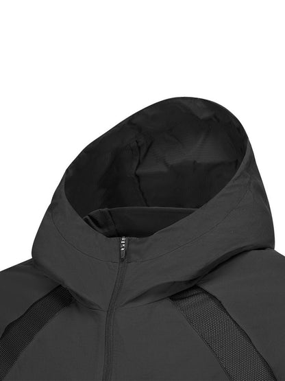 Casaco desportivo leve com capuz, respirável e confortável, Skechers 2025, unissexo, modelo P225U071 0018.