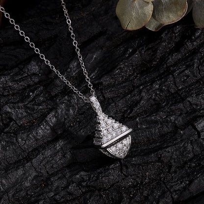 Cross-border fashion personalized copper zircon round pendant 18K real gold heart necklace zircon cross-border hot sale