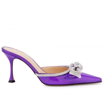 A kick of laser bow rhinestone high heel slippers, thin heels, pointed toe and half flip-flops, wearing a new European and American style