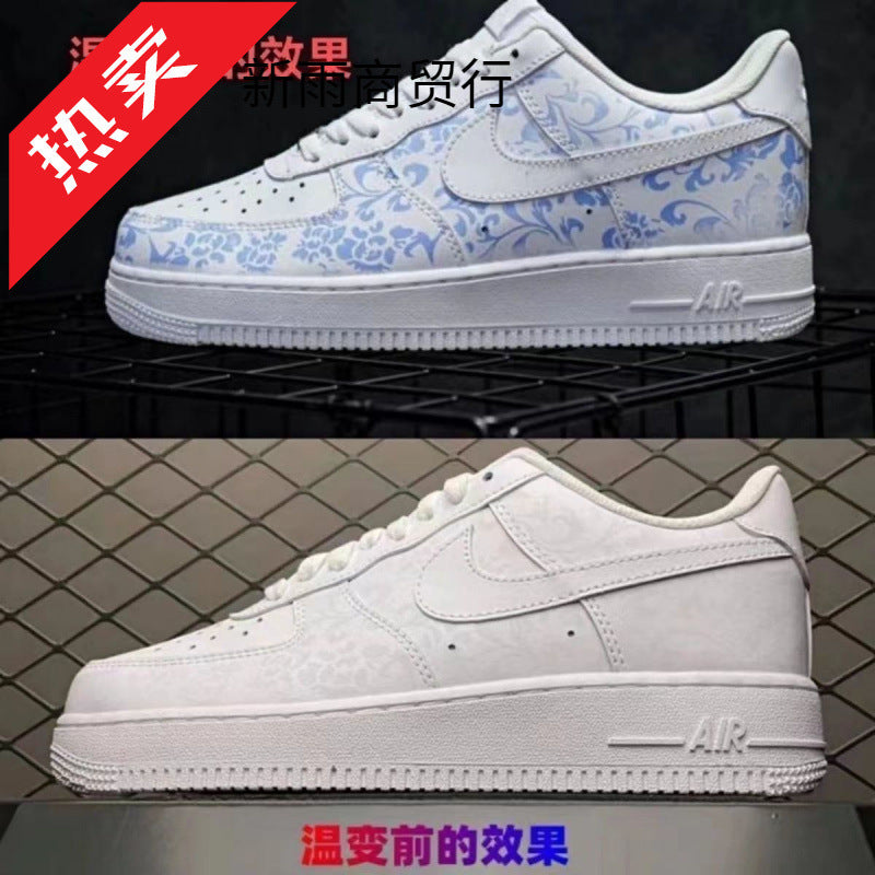 Venda quente de porcelana azul e branca mudança quente sapatos de tabuleiro homens e mulheres, sentido leve bonito sapatos brancos, estudantes sapatos de skate casuais, explosivo frete grátis