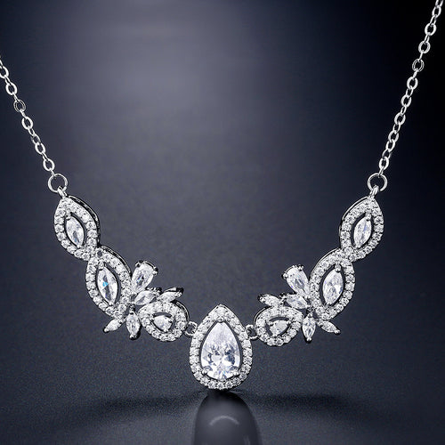 Cross-border new waterdrop zircon necklace, light luxury niche full diamond surrounded pendant accessory, high-end bridal accessory for women