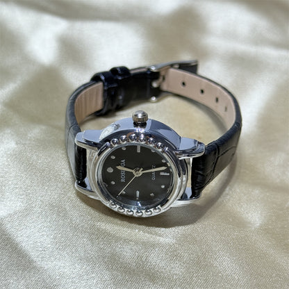 Foreign trade best-selling wholesale price, new silver chain exquisite small dial watch for women, fashionable temperament, high-end feel for students