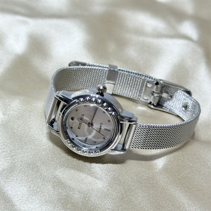 Foreign trade best-selling wholesale price, new silver chain exquisite small dial watch for women, fashionable temperament, high-end feel for students