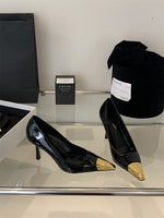 Single shoe patent leather black 10cm