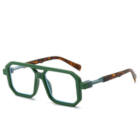 Folha lisa com moldura verde