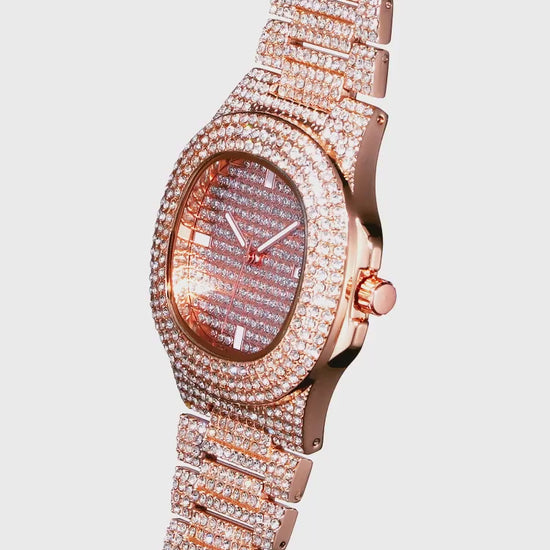 Chrono Leather Quartz Watch.